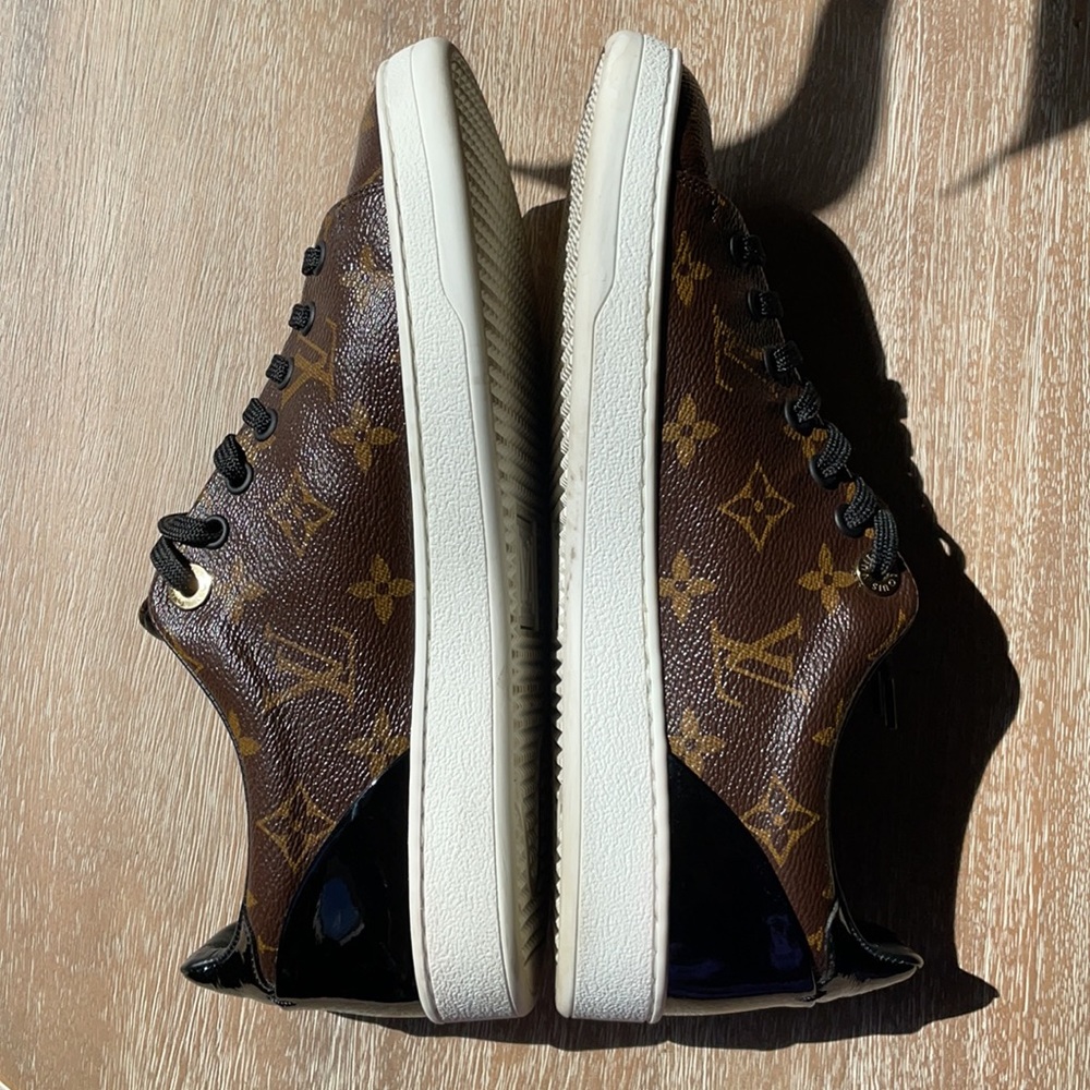 Louis Vuitton Frontrow Logo Sneakers Size 38 - Picture 15 of 16